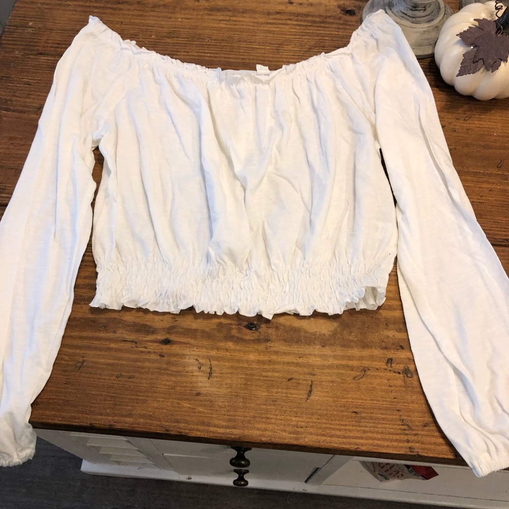 White crop top